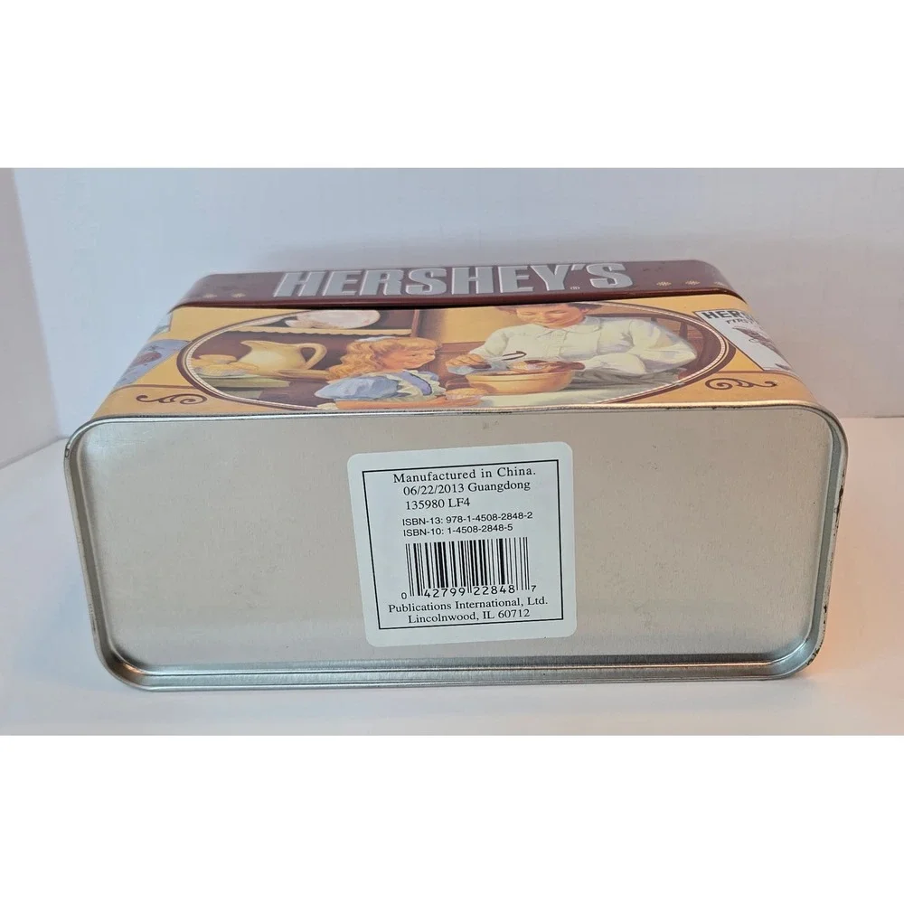 Hershey's Vintage Style Recipe Tin‎ with Dividers and Cards Brown Yellow 2013